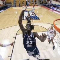 Neemias Queta opts for NBA draft, foregoing senior season at Utah State