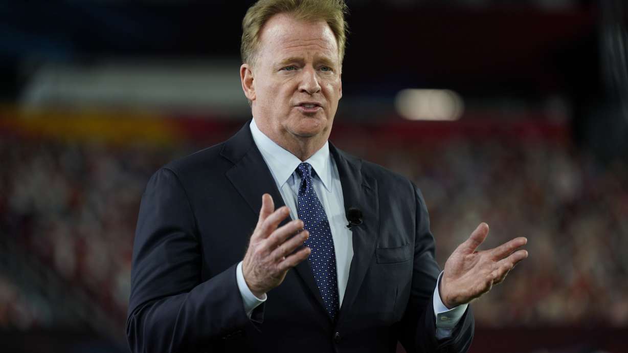 NFL owners approve 17-game regular season, 3 preseason games