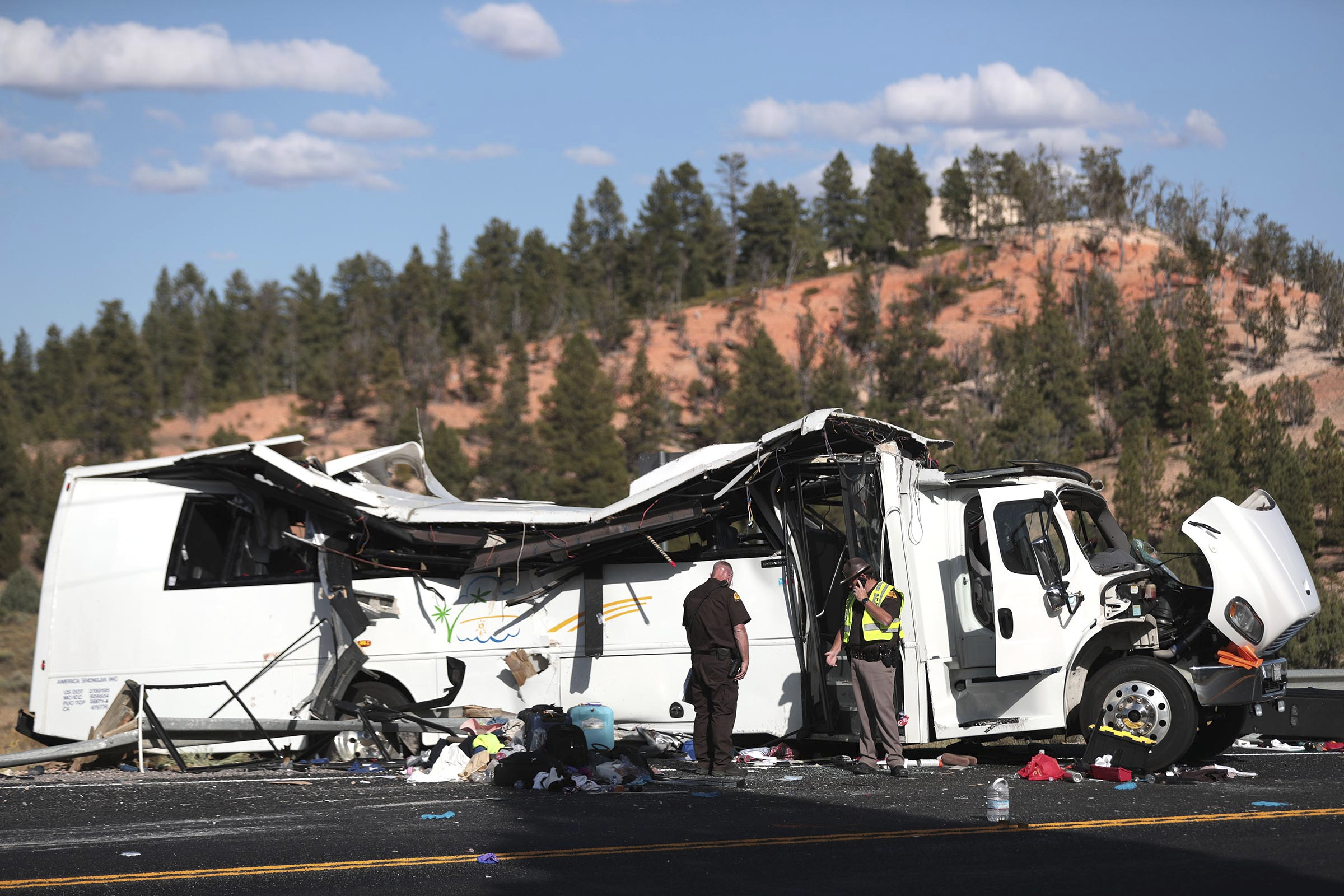 Utah tour bus that crashed and killed 4 had previous problem