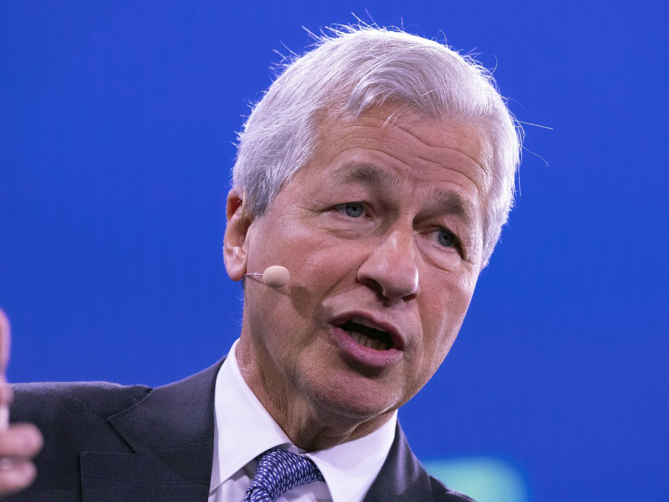 Jamie Dimon, chairman and CEO of JPMorgan Chase, speaks
at the Bloomberg Global Business Forum, Wednesday, Sept. 25, 2019,
in New York. Dimon joined former Utah governor and ambassador Jon
Huntsman Jr. for a conversation about what they see in store for a
post-pandemic economy.