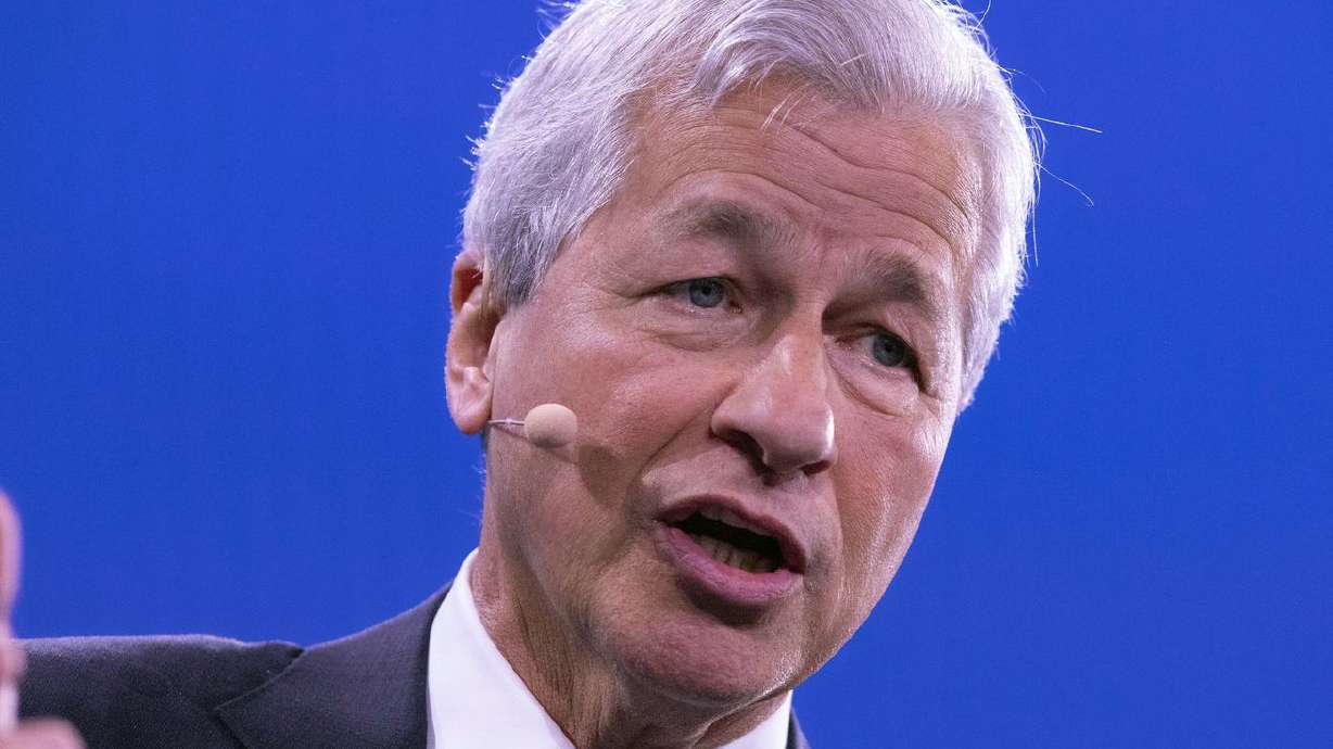Jamie Dimon, chairman and CEO of JPMorgan Chase, speaks
at the Bloomberg Global Business Forum, Wednesday, Sept. 25, 2019,
in New York. Dimon joined former Utah governor and ambassador Jon
Huntsman Jr. for a conversation about what they see in store for a
post-pandemic economy.