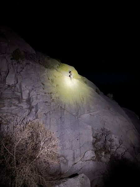 Stranded climbers in Little Cottonwood Canyon guided to safety by high-powered lights from rescue team