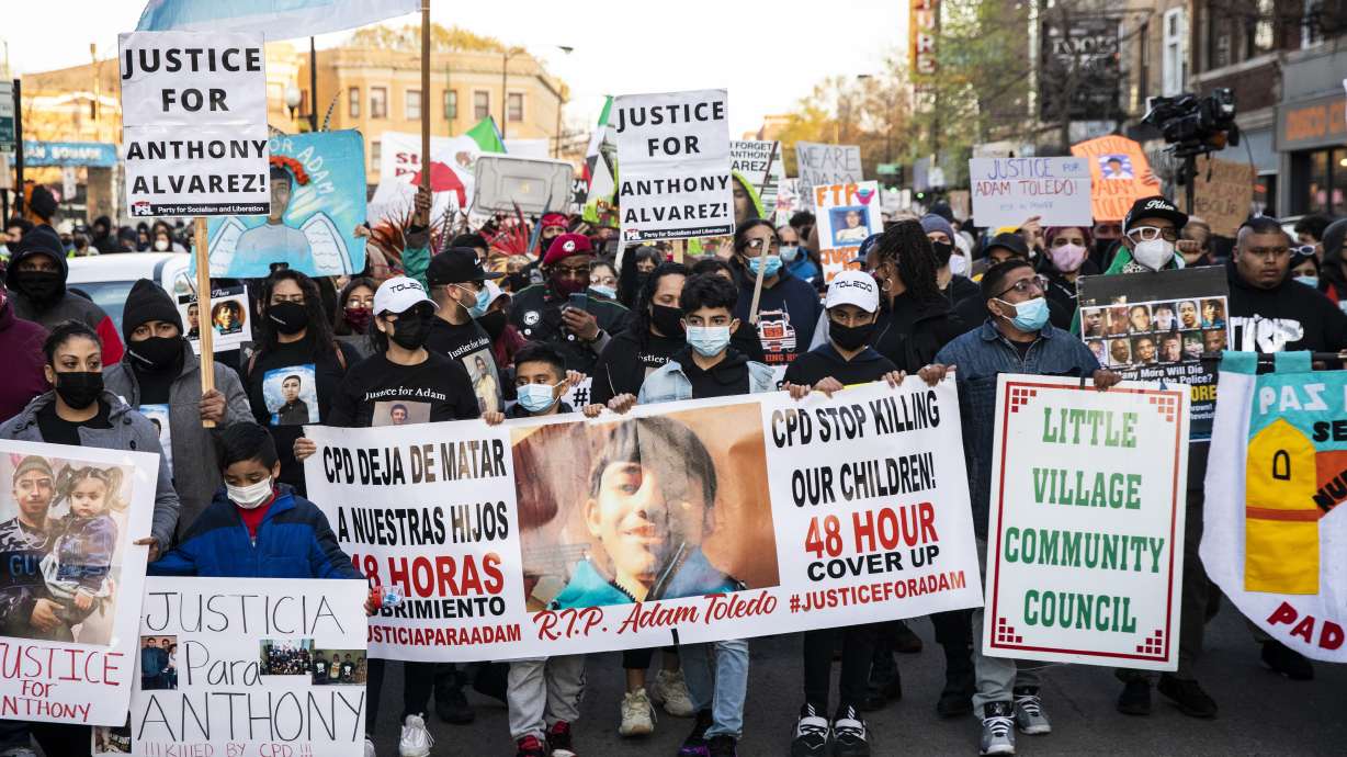 Vigil, 'peace walk' in Chicago after police shooting of boy