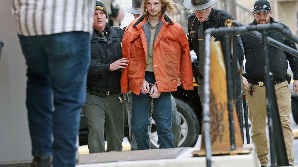 Man pleads guilty in fatal shootings of 8 from Ohio family