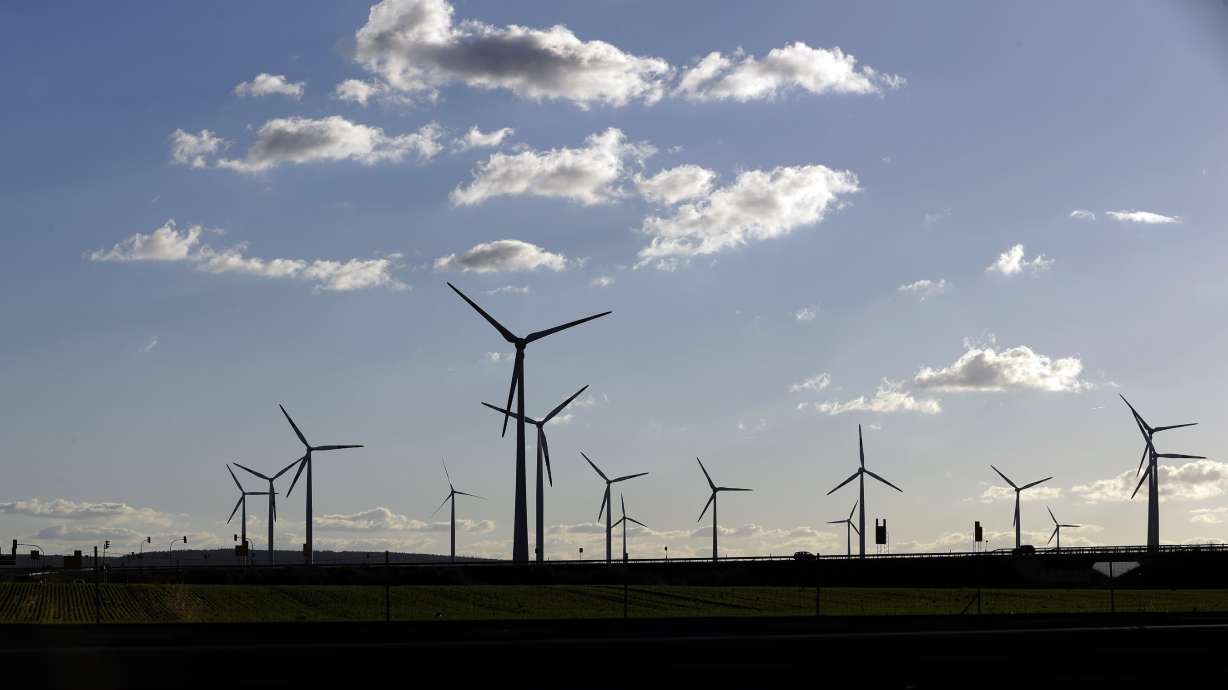 Top court orders German govt to set post-2030 climate goals