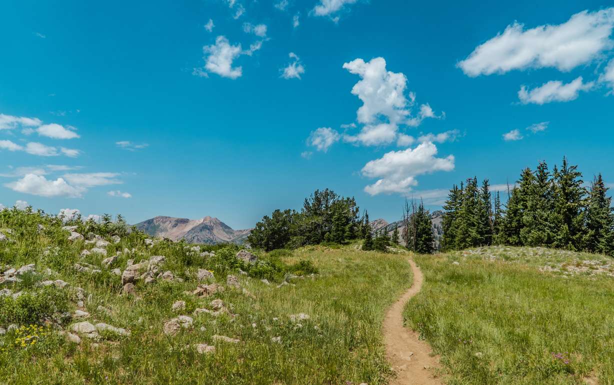 6 Utah County hikes that offer natural beauty, fun and adventure