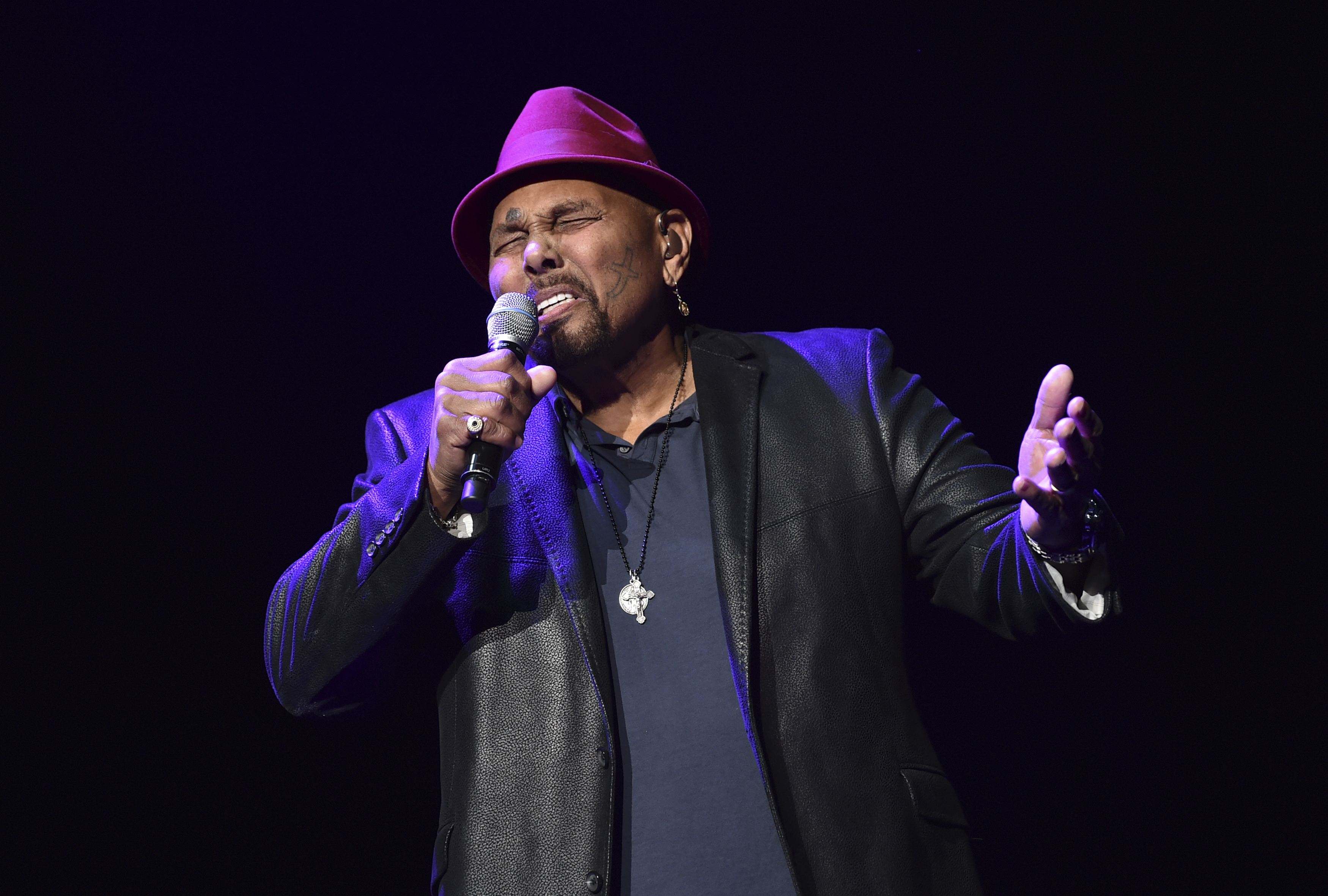 R&B singer Aaron Neville, 80, retires from touring