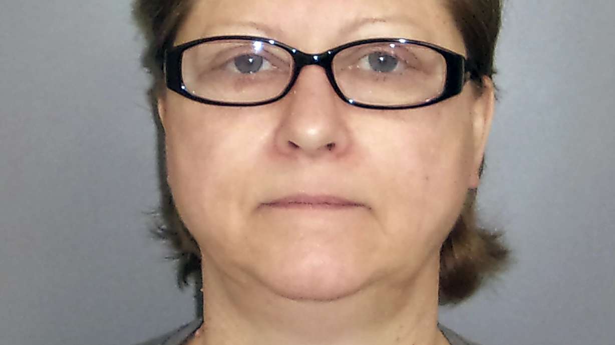 Iowa woman convicted of killing estranged hubby's girlfriend