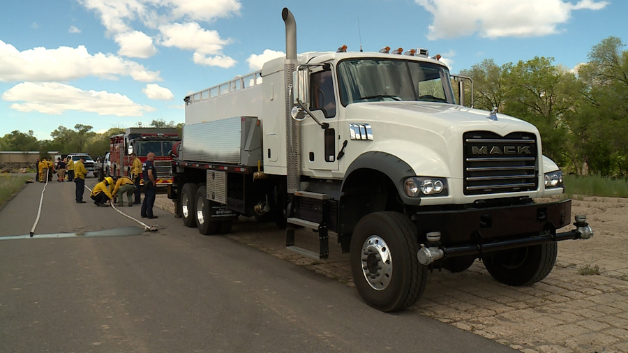 Weber District firefighters prepare for busy wildfire season with new truck - Vimarsana News