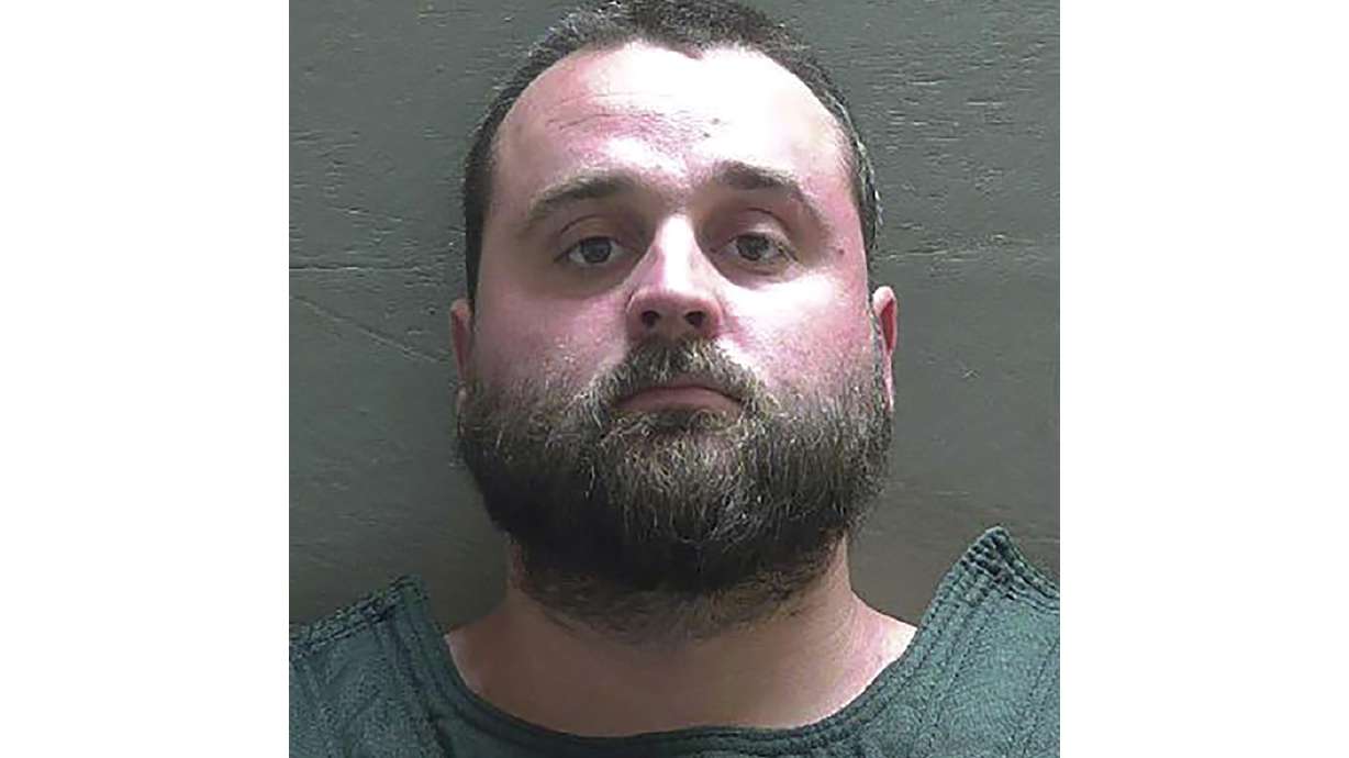 Girl purposely got blue slime on would-be kidnapper's arms