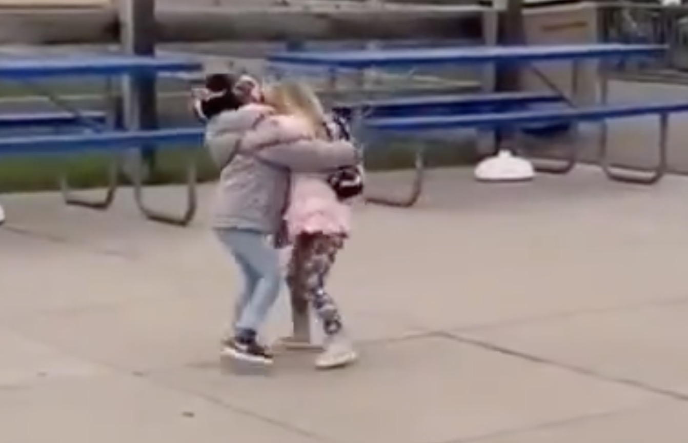 Have You Seen This? Adorable best friends could not be happier to see each other