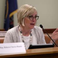 Utah Sen. Mike Lee has a new challenger: former state lawmaker Becky Edwards