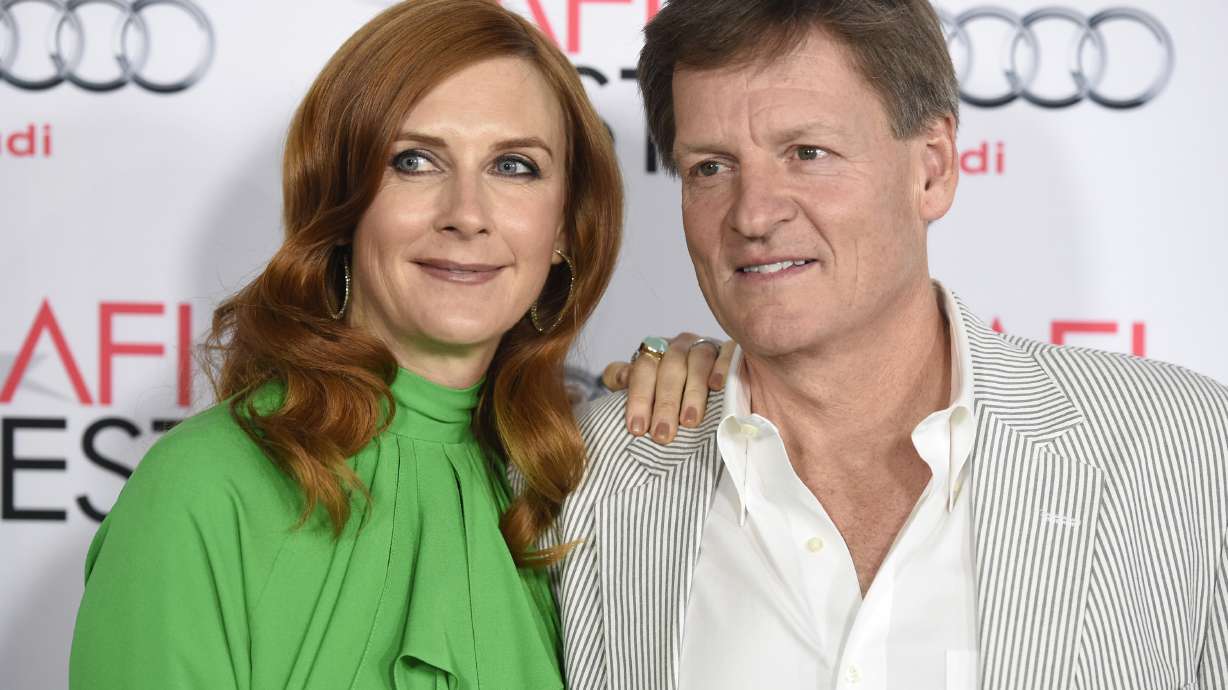 Writer Michael Lewis' 19-year-old daughter dies in crash