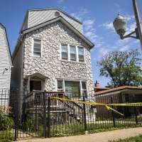 Police: 4 slain in Chicago mass killing all shot in head