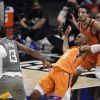 Suns outlast Clippers 84-80, take 3-1 lead in West finals