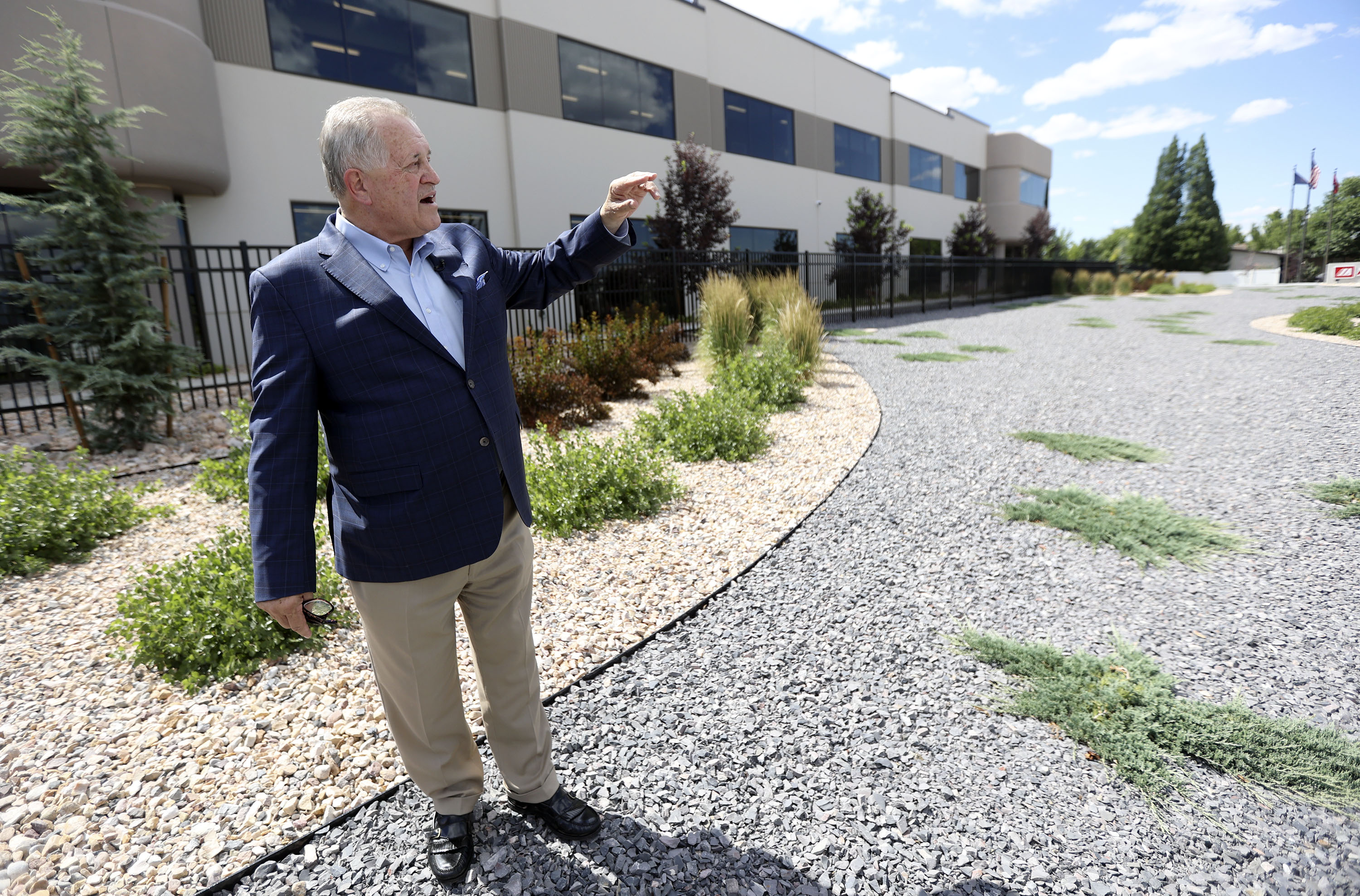 Why Utah leaders want businesses to cut back on water, take the 'H2Oath' - Vimarsana News