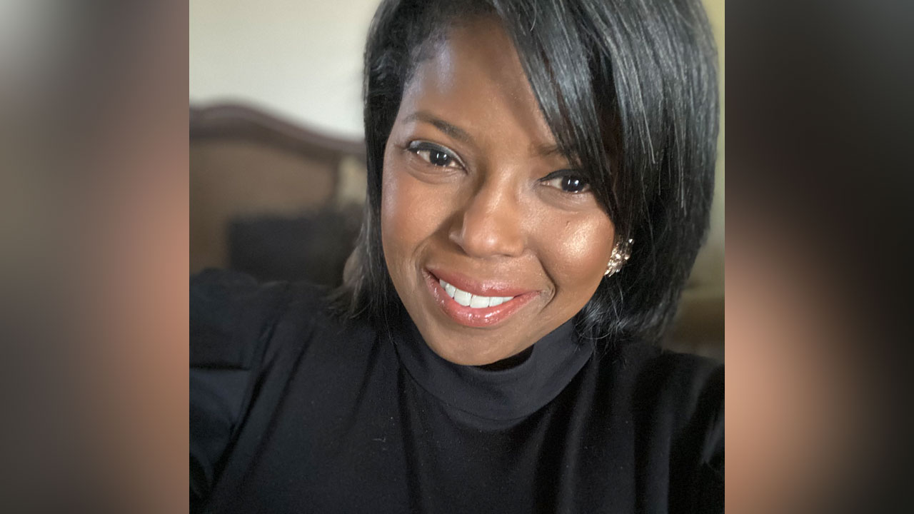 Nikki Walker, director of brand experience and community engagement at Domo, is one of 21 finalists for the 2021 Women Tech Awards.