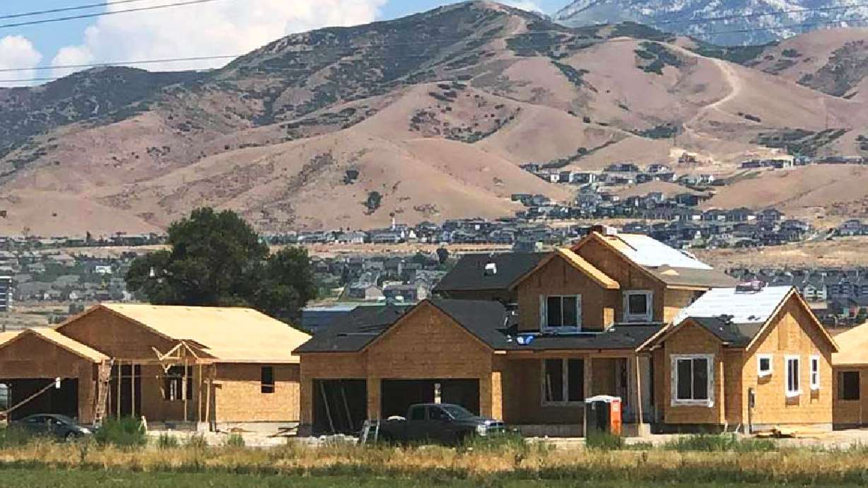 3 ways the current Utah housing crisis is negatively impacting the workforce