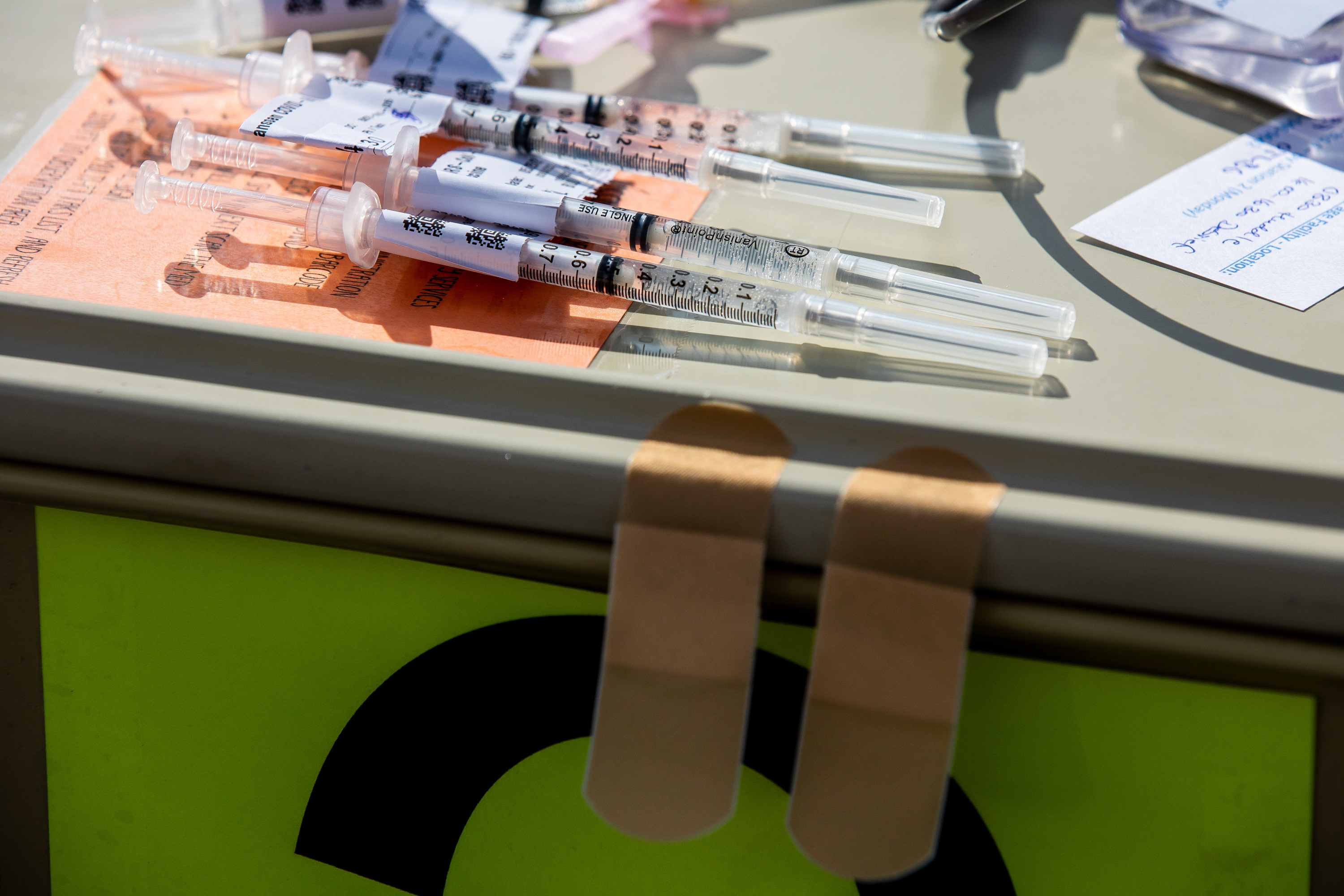 A Utah pharmacist surrendered his license on Monday, July 12, 2021, after he admitted to fraudulently distributing COVID-19 vaccination cards.