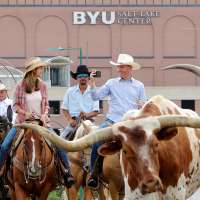 Utah governor back in the saddle to kick off Days of '47 events