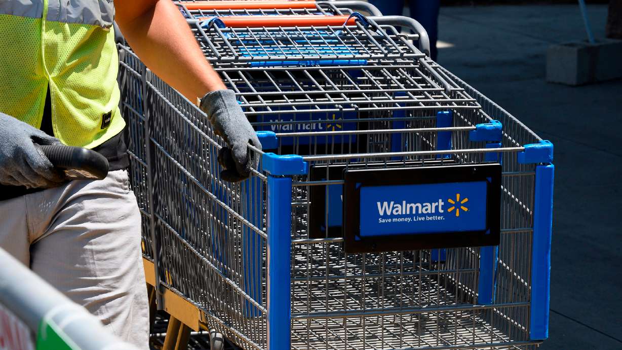 Walmart will pay for full college tuition and book costs at some schools for its U.S. workers, the latest effort by the largest private employer in the country to sweeten its benefits as it seeks to attract and retain talent in a tight job market.