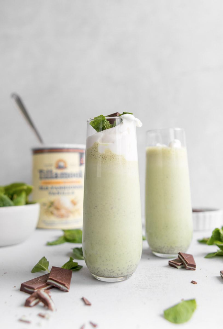 Homemade chocolate-y mint milkshake.