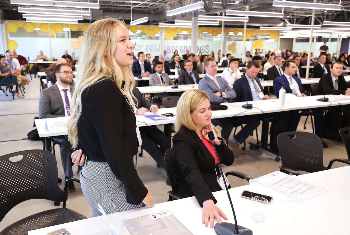 Noorda College of Osteopathic Medicine student Hannah Christensen introduces herself to the inaugural class of 90 medical students at the school in Provo on Tuesday.