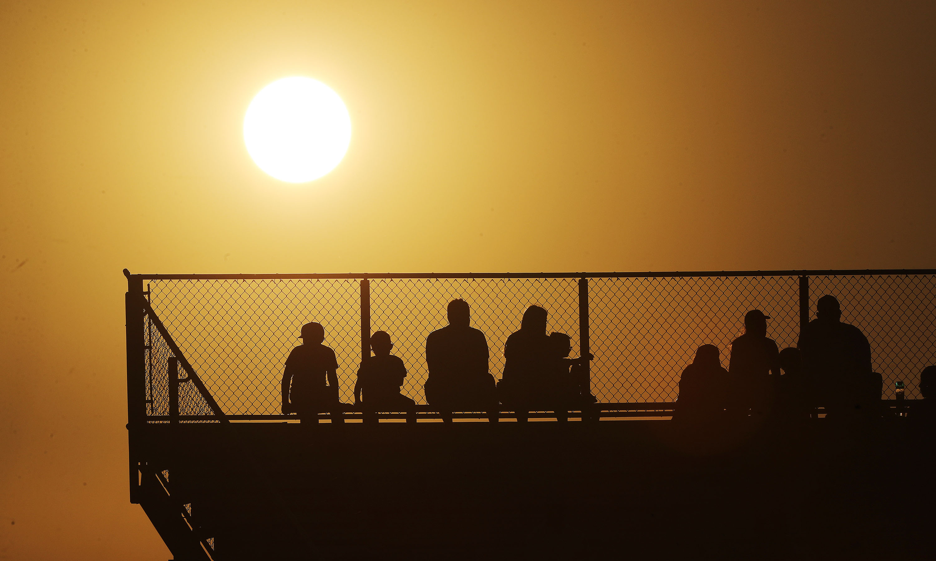 Davis hits the mark in overtime to beat Fremont 27-24