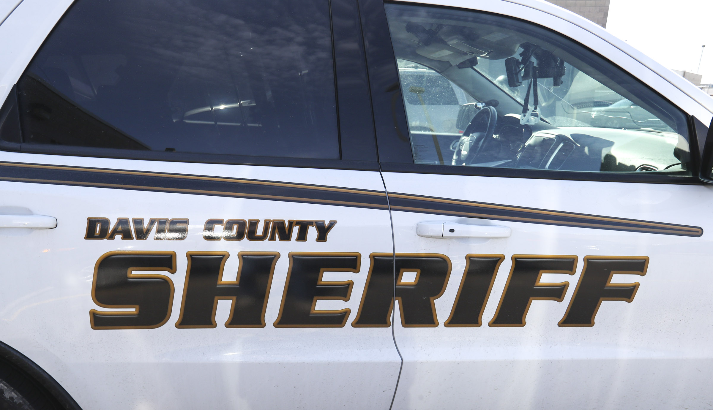 Three people died in a small plane crash Sunday in the mountains east of Bountiful, according to the Davis County Sheriff's Office.