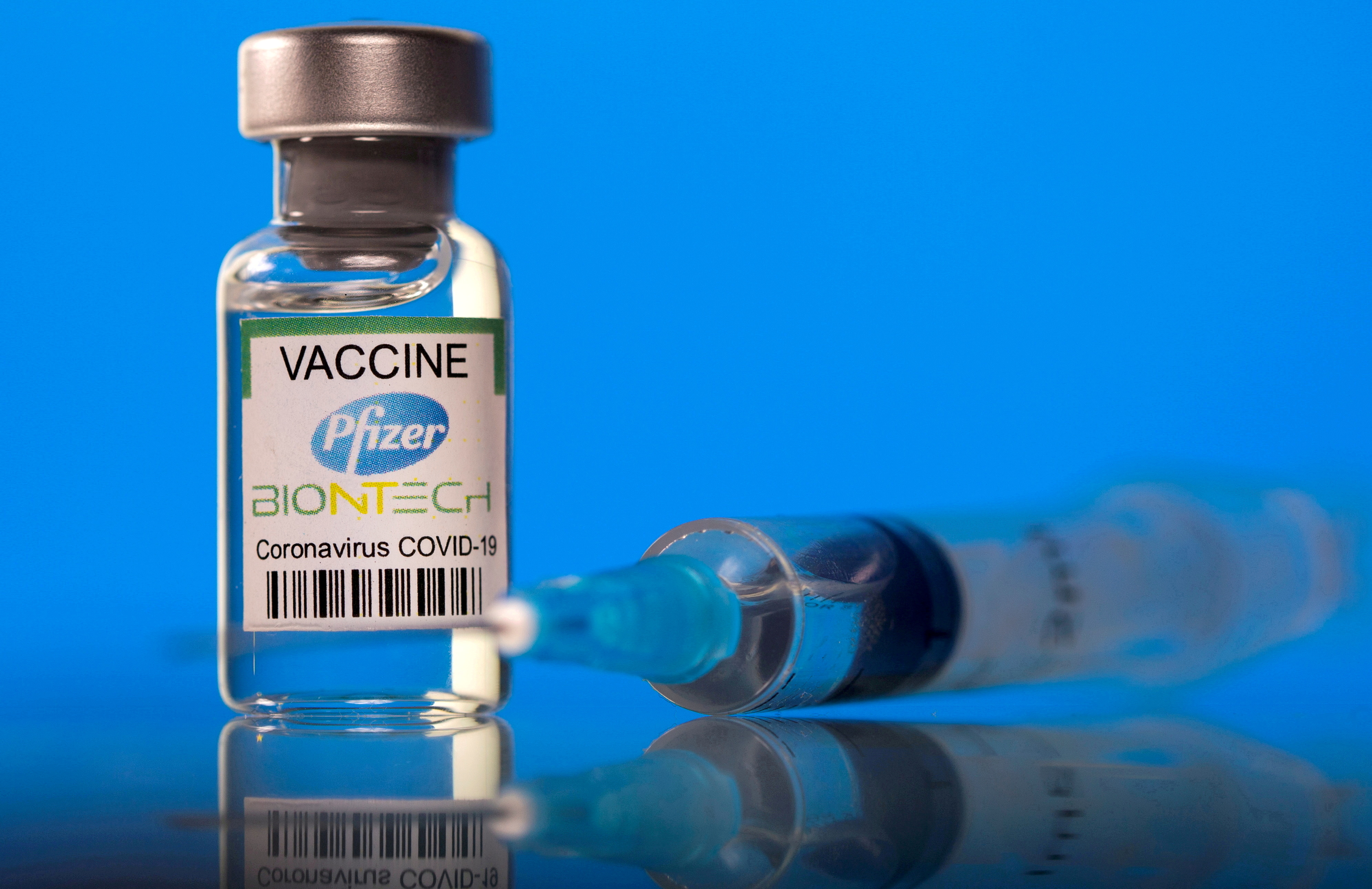 Scientists with the FDA said on Wednesday that booster doses of Pfizer's COVID-19 vaccine may not be needed, though the third shot generates a higher immune response in recipients.
