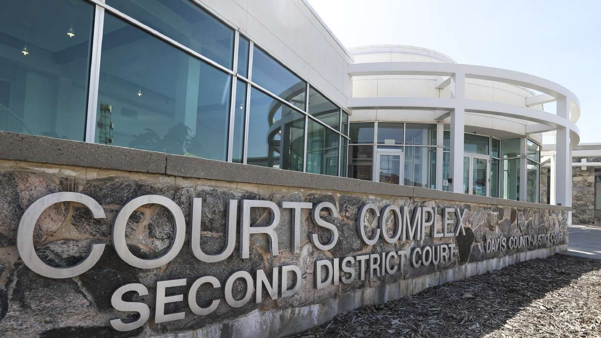 Prosecutors filed criminal charges Wednesday against a Kaysville chiropractor accusing him of sexually abusing two clients.