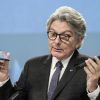 One to charge them all: EU demands single plug for phones