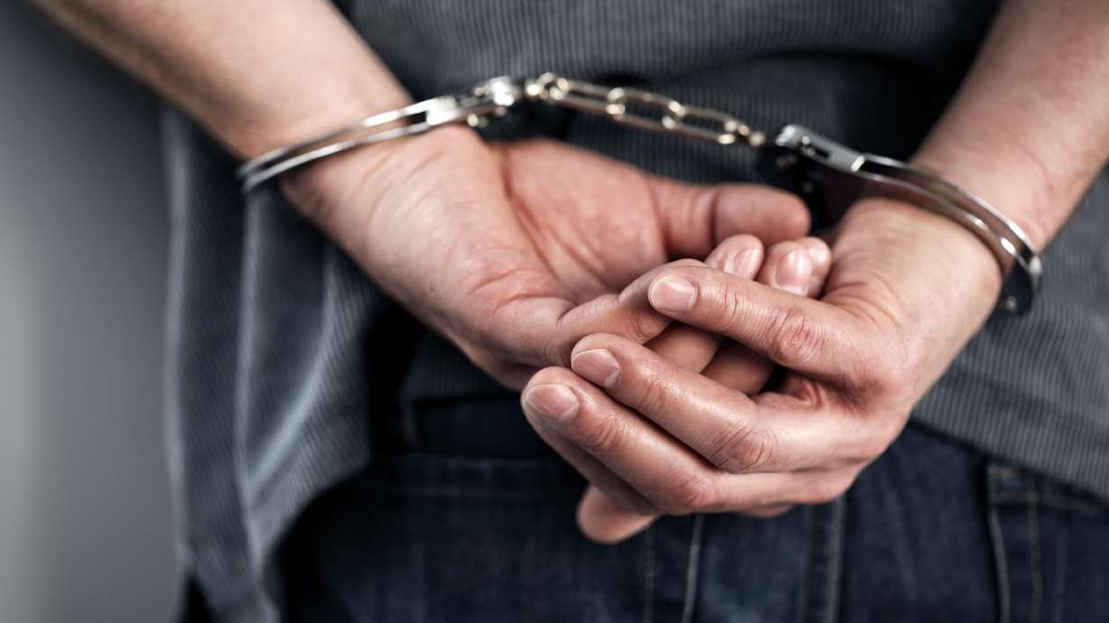 A South Jordan man charged with stabbing his girlfriend allegedly told her "I am going to jail for murder."