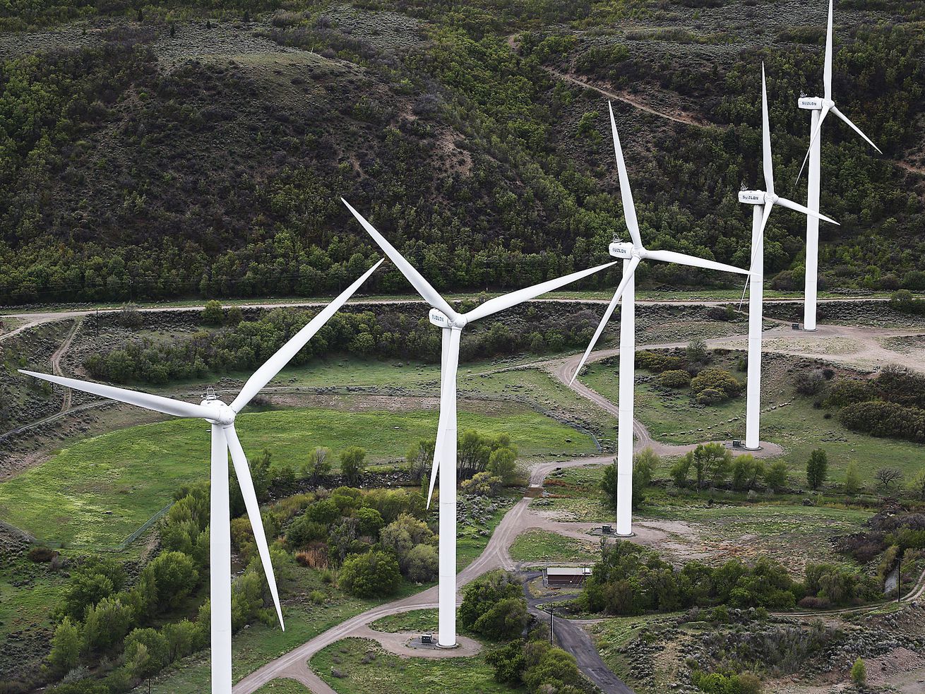 Windmills turn at the mouth of Spanish Fork Canyon on April 26, 2016. A Colorado-based conservative organization
promoting the West says the political "right” needs to own environmental problems, identify the solutions and better promote
how real change is transforming the energy economy.
