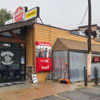 Ski, snowboard shops gear up for snow season — but will the gear be there in time?