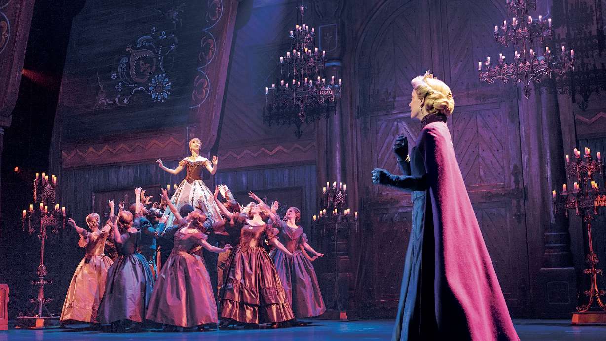 Caroline Innerbichler as Anna and The Company of FROZEN North American Tour.