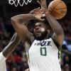 Swollen cheek doesn't stop Eric Paschall from playing pivotal role in Jazz win over Nuggets