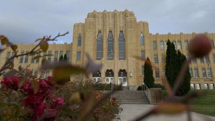 Ogden High School prepares to offer ghost tours Thursday and Friday in honor of teacher Shaylene Parry who died of cancer.