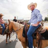 Do Utahns still like Gov. Spencer Cox? New poll numbers are in