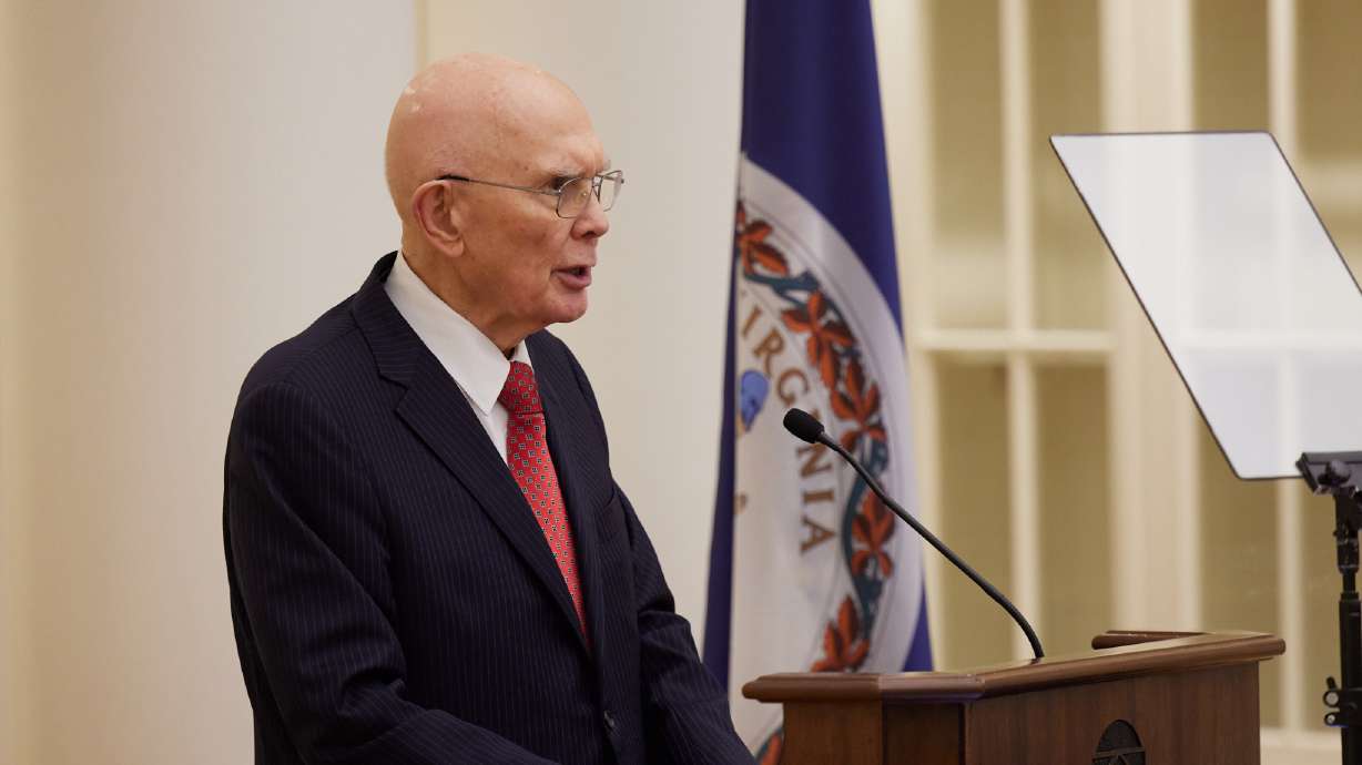 President Dallin H. Oaks, first counselor in the First Presidency of The Church of Jesus Christ of Latter-day Saints, delivers the seventh-annual Joseph Smith Lecture on Religious Liberty in the Rotunda at the University of Virginia on Nov. 12.