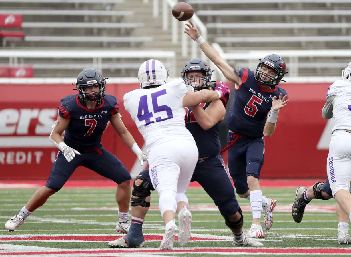 Springville's Ryder Burton throws a pass during the 5A football championship game against Lehi at Rice-Eccles Stadium in Salt Lake City on Friday, Nov. 19, 2021. Lehi won 35-6.