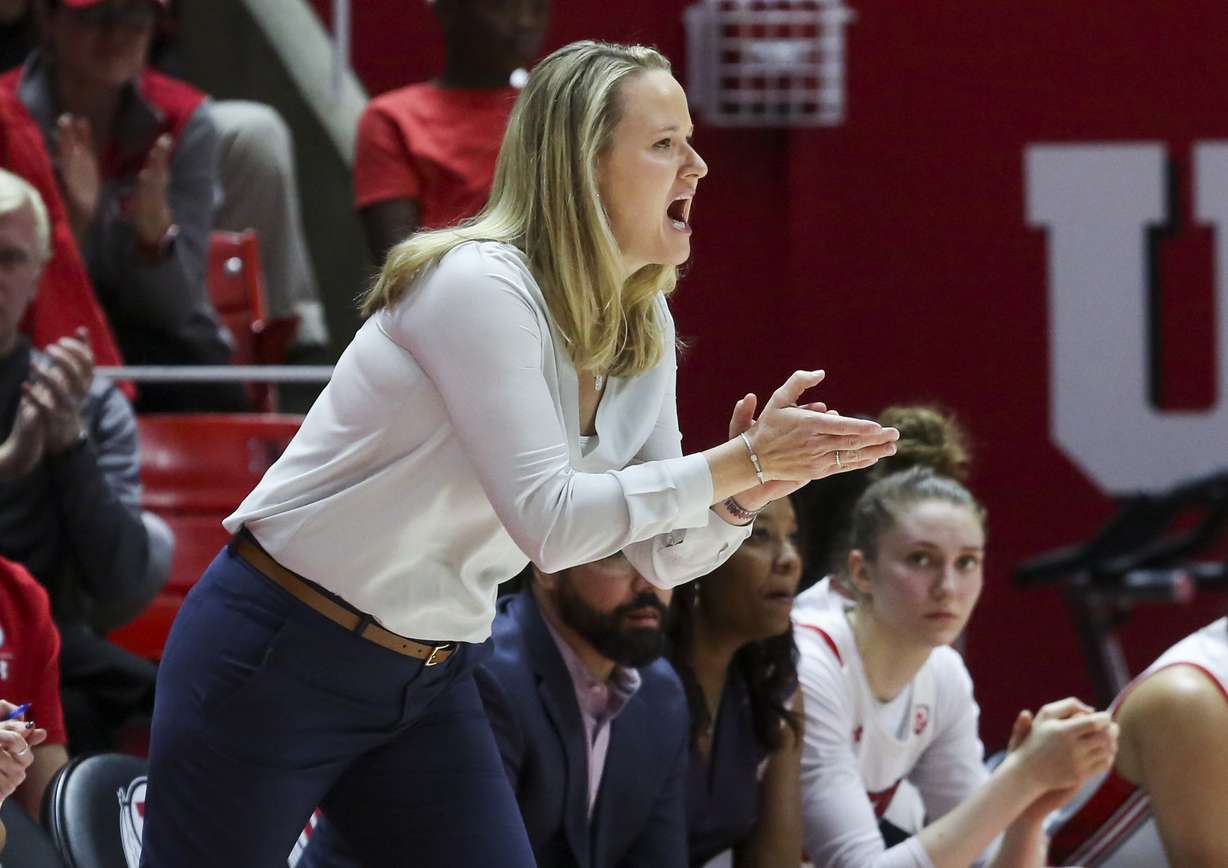 Utah Utes head coach Lynne Roberts talks to her team from the bench during the first half of an NCAA women's basketball game at the Jon M. Huntsman Center on the University of Utah campus in Salt Lake City on Saturday, Nov. 16, 2019.