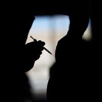 Official: More than 90% of fed workers got shots by deadline