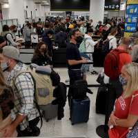 Thanksgiving travelers set TSA pandemic record — more than 2.3 million in the air