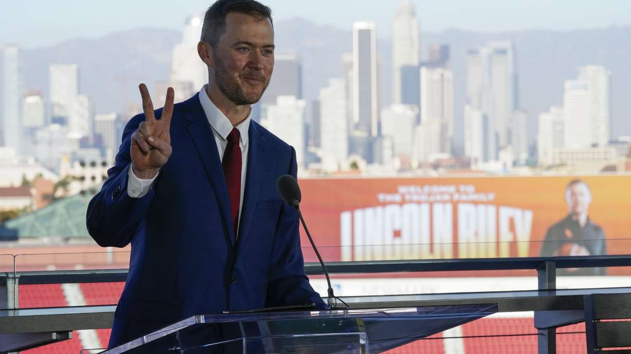 Lincoln Riley, the new head football coach of the University of Southern California, speaks during a ceremony in Los Angeles, Monday, Nov. 29, 2021.