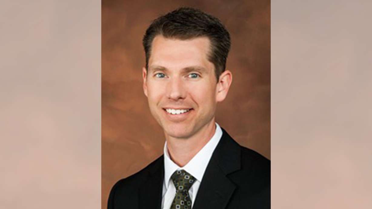 Salt Lake County Auditor Scott Tingley has submitted
his resignation to take a new job with the state.