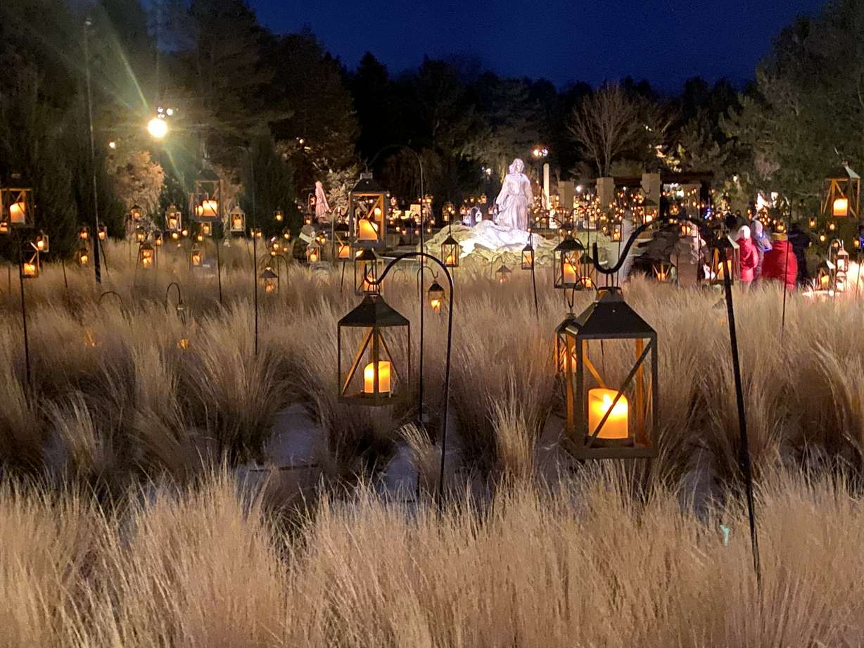 Instagram-worthy Christmas light displays you can't miss at Thanksgiving Point's Luminaria