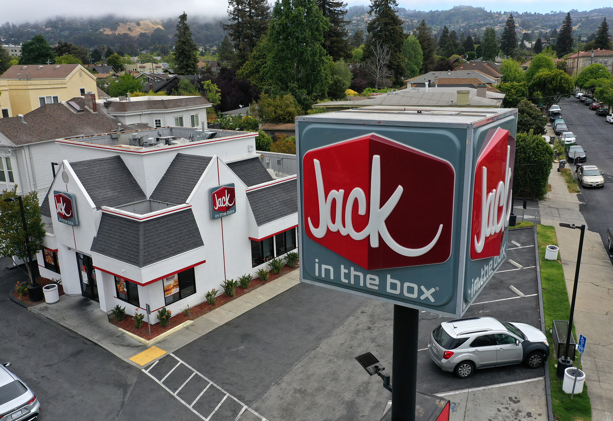 Three years after ditching Qdoba Mexican Eats, Jack in the Box is scooping up Del Taco in a $575 million deal.