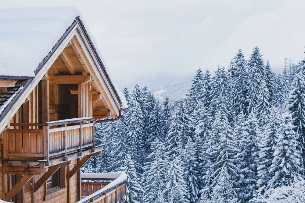 Is investing in real estate one of your 2022 goals? If so, we should chat!