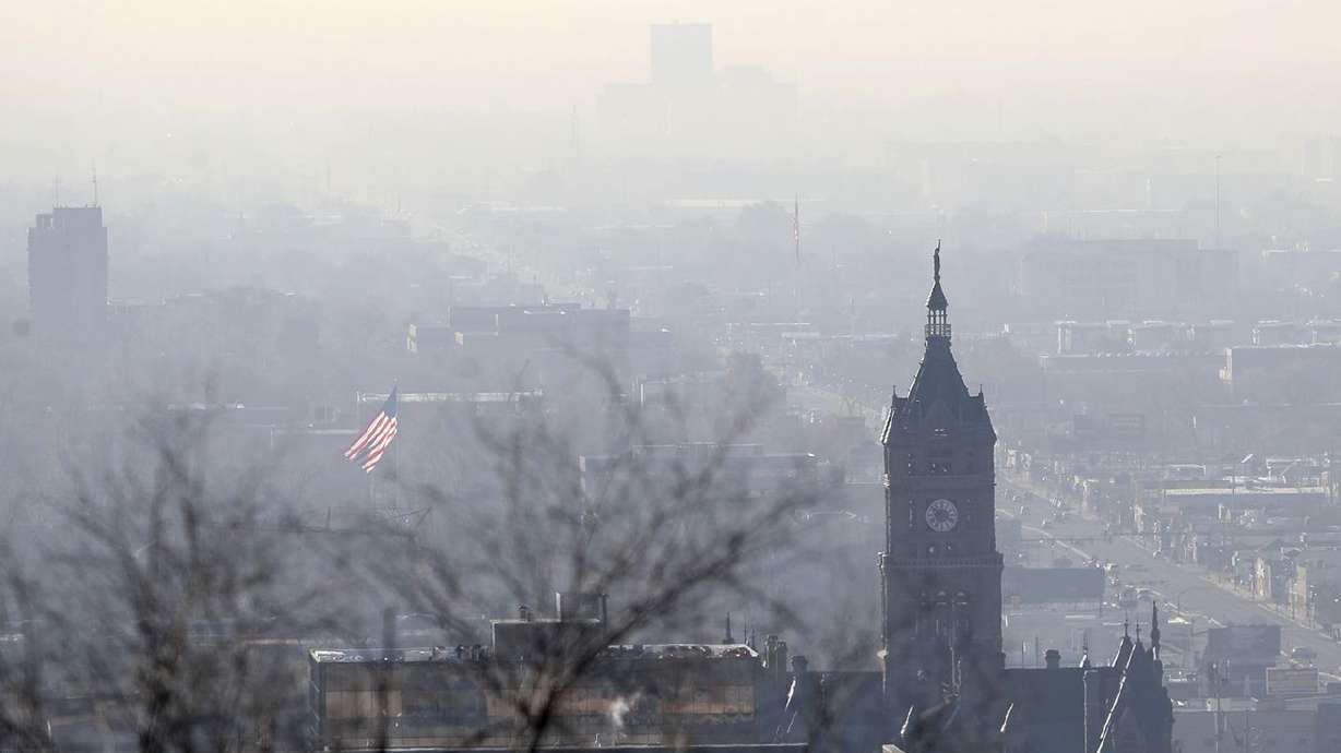 An inversion begins to fill the Salt Lake Valley on Nov. 29.